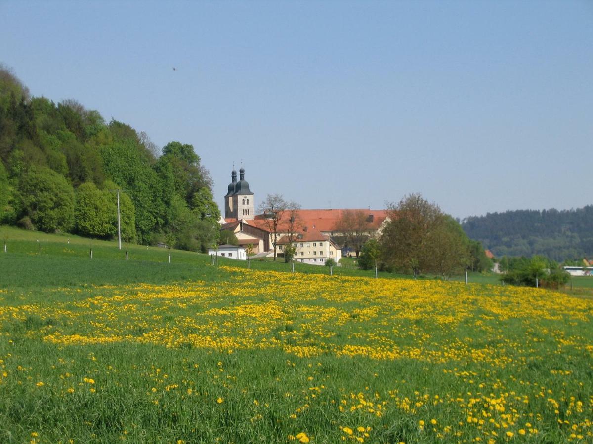 Kloster Plankstetten Gaste- Und Tagungshaus Berching Eksteriør billede